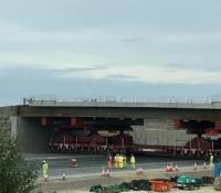 Installation of twin 1,000t bridges finishes ahead of schedule image