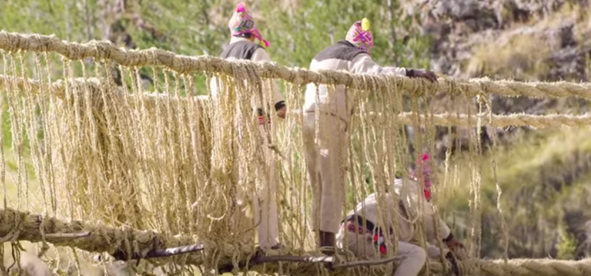Weaving a bridge in Peru image