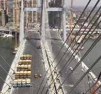 New cable-stayed bridge takes Guinness record image