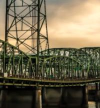 Planning to restart for Washington-Oregon bridge image