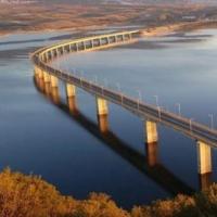 Urgent strengthening work begins at major Greek bridge image
