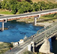 Contractor chosen for New Zealand bridge logo 