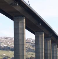 Four-year contract awarded for repainting of Erskine Bridge logo 