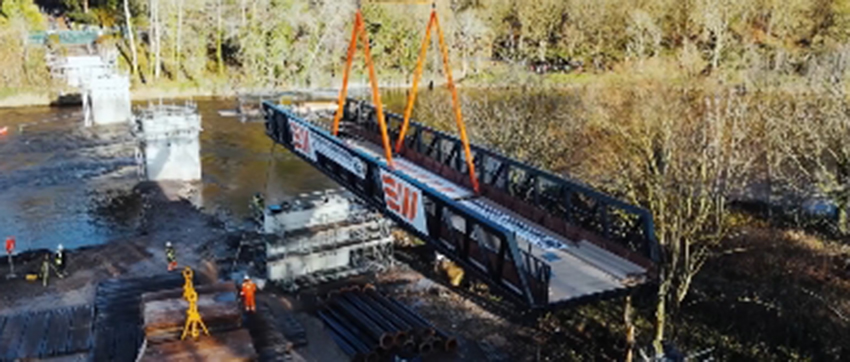 UK: steel bridge installed over eight days logo 