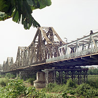 Emergency repairs under way for historic Hanoi bridge logo 
