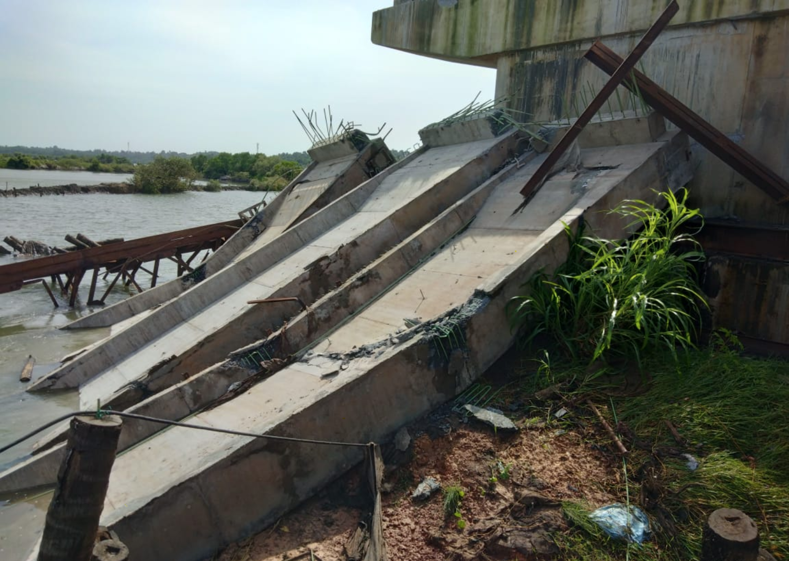 Under-construction bridge collapses in India - Bridge Design ...